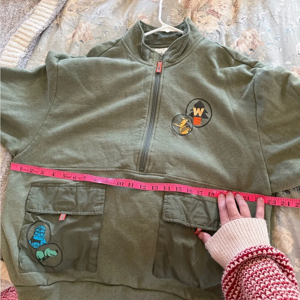 DISNEY PARKS unisex Pixar UP half zip pullover sweatshirt L - Picture 7 of 9